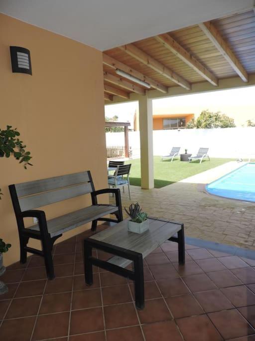 Villa Ventura - Piscina Climatizada & Aire Acondicionado Caleta De Fuste Exterior photo